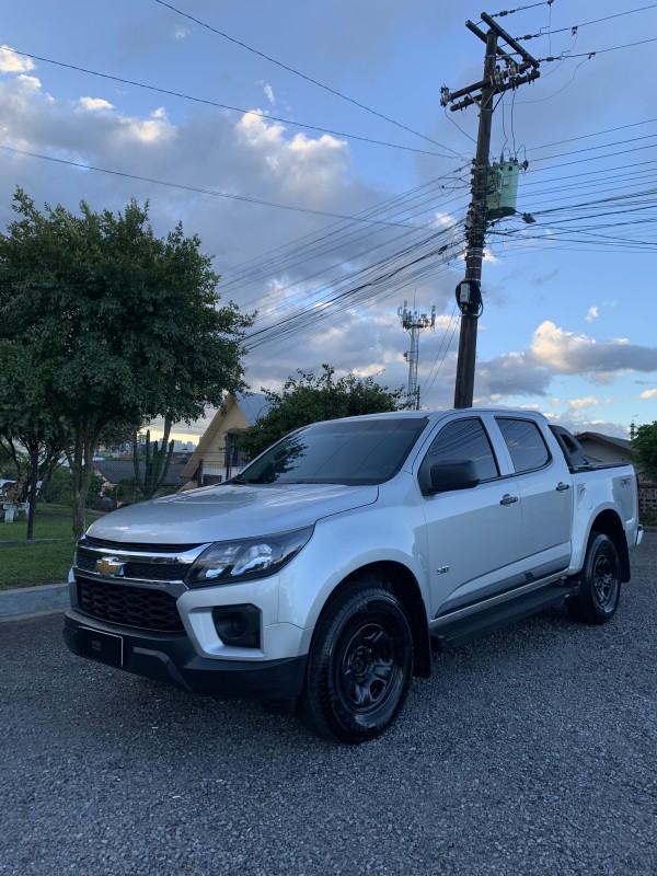 s10 2.8 ls 4x4 cd 16v turbo diesel 4p manual 2022 caxias do sul