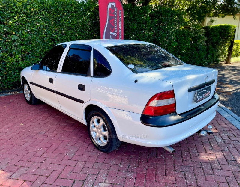 VECTRA 2.2 MPFI GLS 8V GASOLINA 4P MANUAL - 1999 - ROLANTE