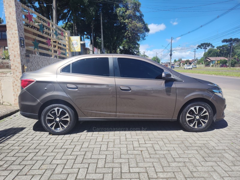 PRISMA 1.4 MPFI LTZ 8V FLEX 4P MANUAL - 2014 - CANELA