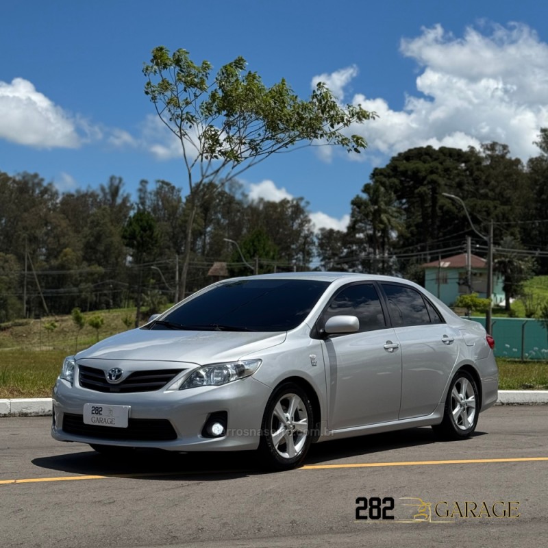 COROLLA 1.8 GLI 16V FLEX 4P AUTOMÁTICO - 2014 - FARROUPILHA