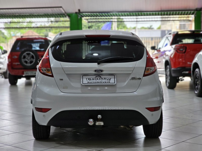 FIESTA 1.6 SE HATCH 16V FLEX 4P AUTOMÁTICO - 2017 - SAPUCAIA DO SUL