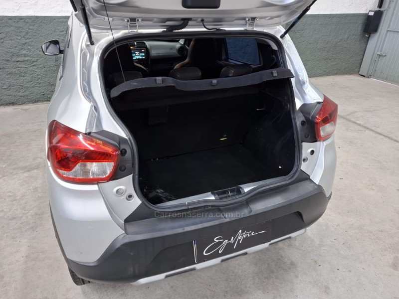 KWID 1.0 12V OUTSIDER FLEX 4P MANUAL - 2022 - BENTO GONçALVES