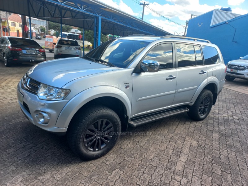 pajero dakar 3.5 hpe 7 lugares 4x4 v6 24v flex 4p automatico 2016 caxias do sul