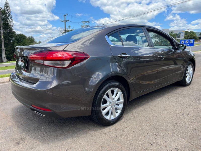 CERATO 1.6 16V SX4 FLEX 4P AUTOMÁTICO - 2017 - DOIS IRMãOS