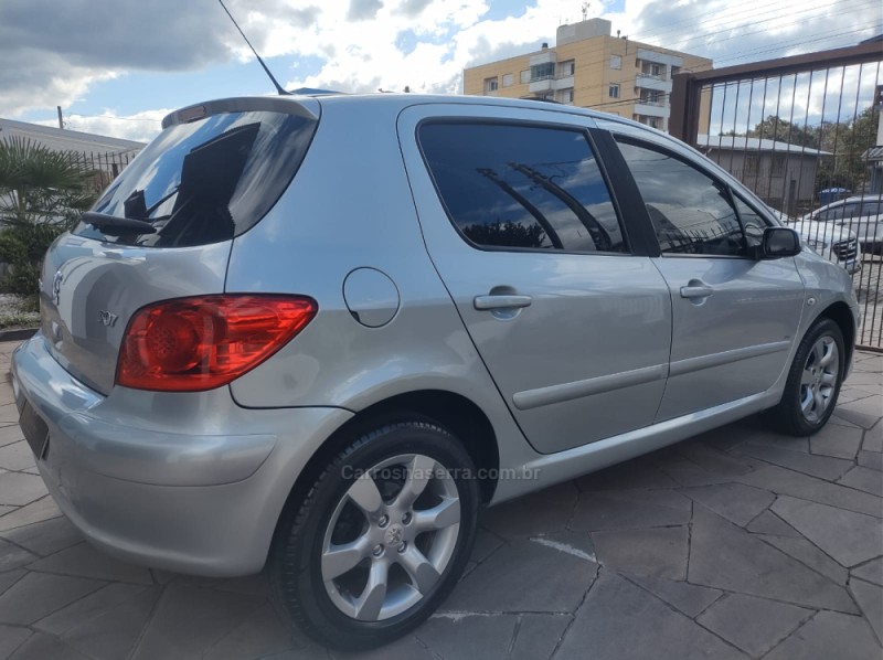 307 1.6 PRESENCE 16V GASOLINA 4P MANUAL - 2011 - CAXIAS DO SUL