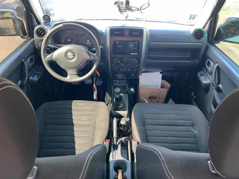 JIMNY 1.3 4ALL 4X4 16V GASOLINA 2P MANUAL - 2015 - DOIS IRMãOS