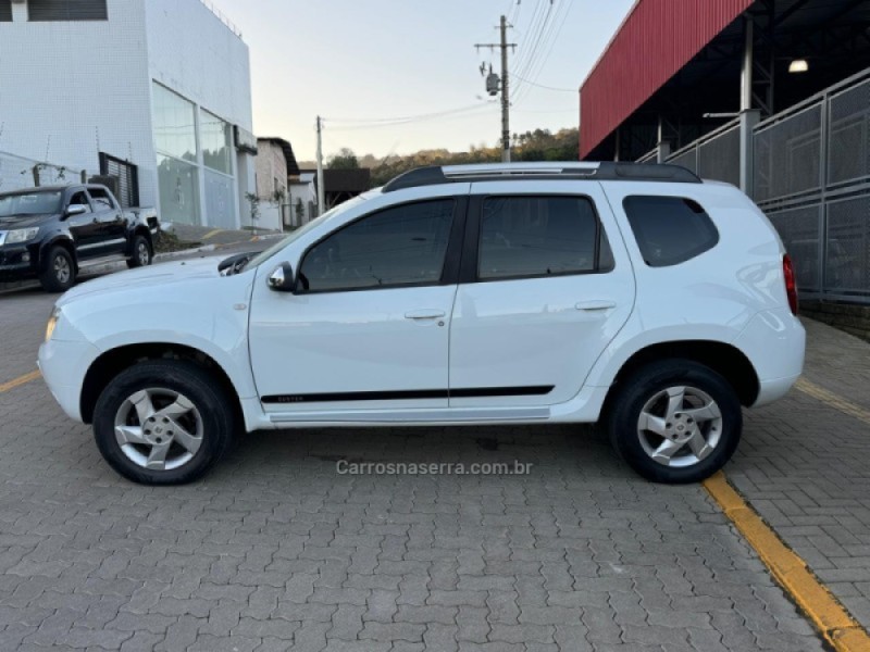 duster 1.6 dynamique 4x2 16v flex 4p manual 2015 feliz