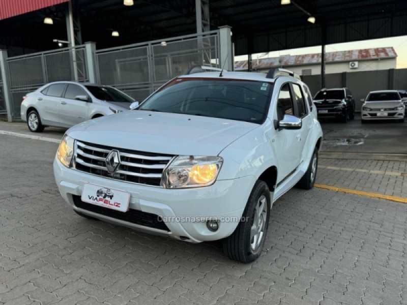 DUSTER 1.6 DYNAMIQUE 4X2 16V FLEX 4P MANUAL - 2015 - FELIZ