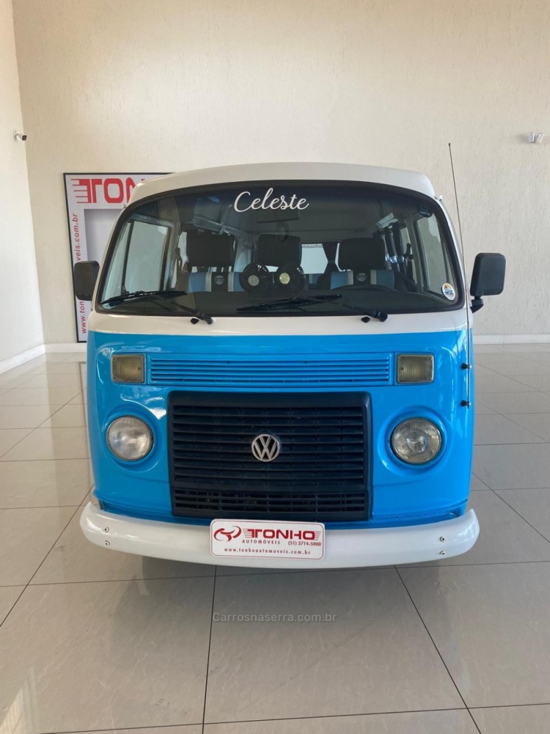 KOMBI 1.4 MI STD LOTAÇÃO 8V FLEX 3P MANUAL - 2006 - LAJEADO