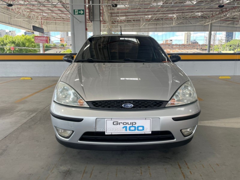 FOCUS 1.6 GLX SEDAN 8V FLEX 4P MANUAL - 2006 - CAXIAS DO SUL