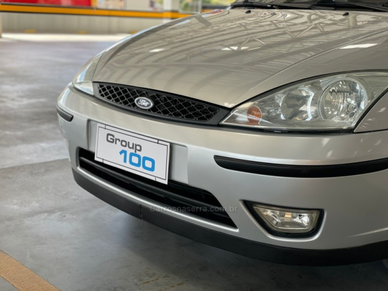 FOCUS 1.6 GLX SEDAN 8V FLEX 4P MANUAL - 2006 - CAXIAS DO SUL