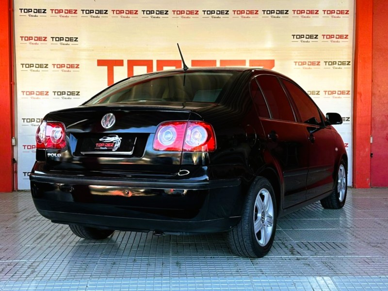 POLO SEDAN 1.6 MI COMFORTLINE 8V FLEX 4P MANUAL - 2009 - SãO SEBASTIãO DO CAí