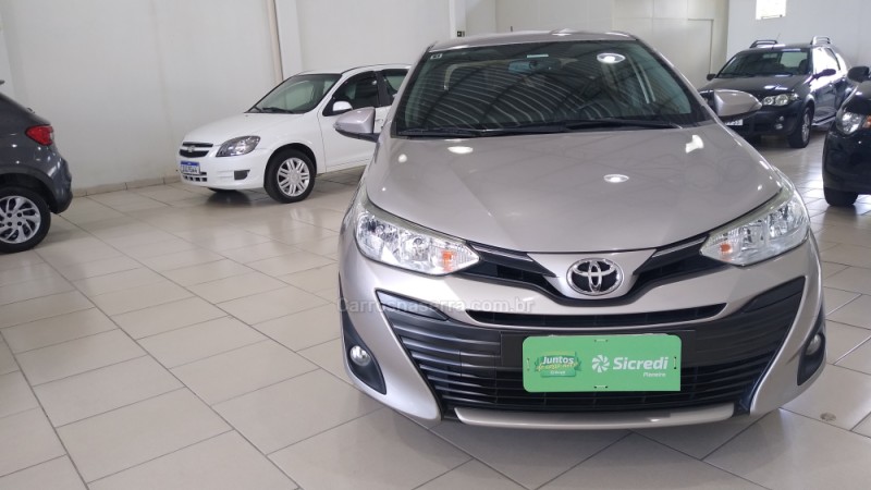 YARIS 1.5 XS 16V FLEX 4P AUTOMÁTICO - 2019 - NOVO HAMBURGO