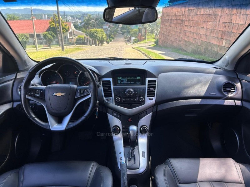 CRUZE 1.8 LT 16V FLEX 4P AUTOMÁTICO - 2014 - VENâNCIO AIRES