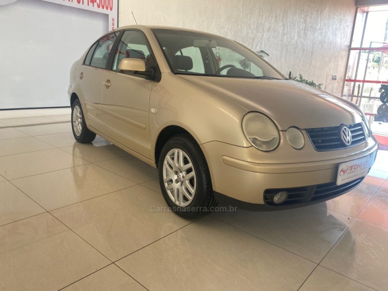 POLO SEDAN 1.6 8V GASOLINA 4P MANUAL - 2003 - LAJEADO