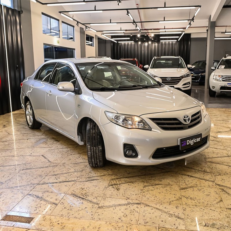 COROLLA 2.0 XEI 16V FLEX 4P AUTOMÁTICO - 2013 - LAJEADO