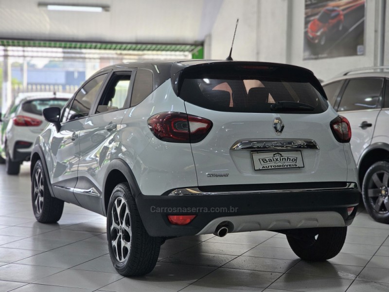 CAPTUR 2.0 16V FLEX INTENSE AUTOMÁTICO - 2020 - SAPUCAIA DO SUL