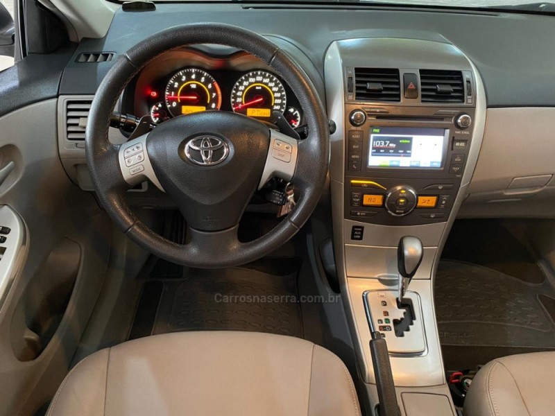 COROLLA 2.0 XEI 16V FLEX 4P AUTOMÁTICO - 2014 - LAJEADO