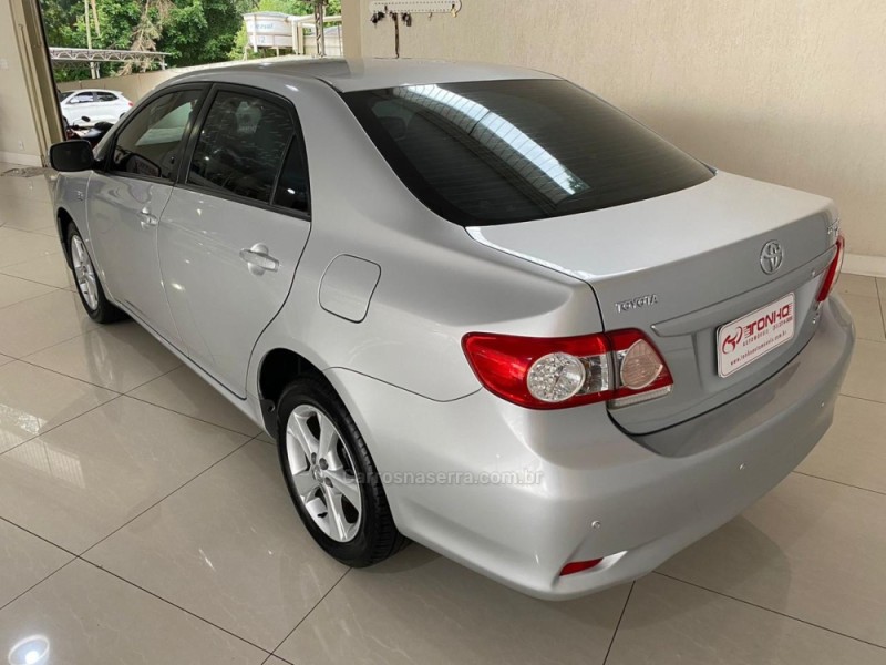 COROLLA 2.0 XEI 16V FLEX 4P AUTOMÁTICO - 2014 - LAJEADO