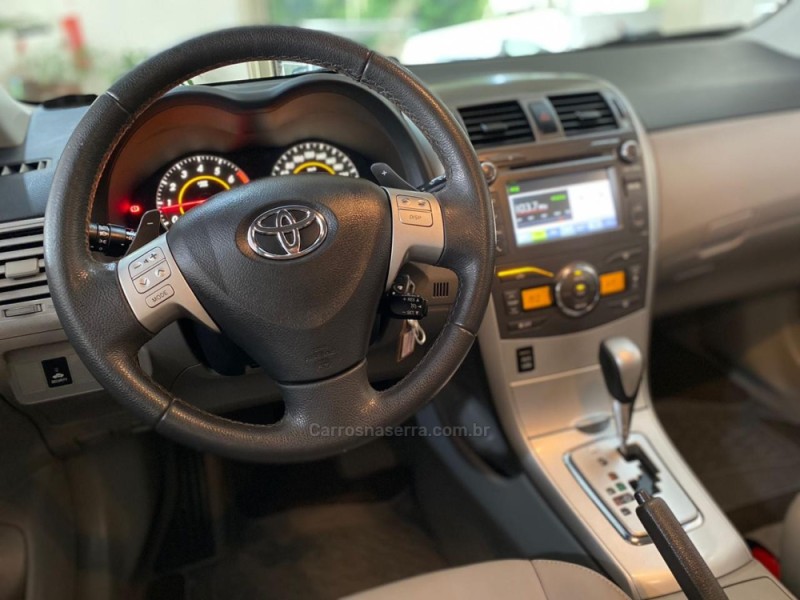 COROLLA 2.0 XEI 16V FLEX 4P AUTOMÁTICO - 2014 - LAJEADO