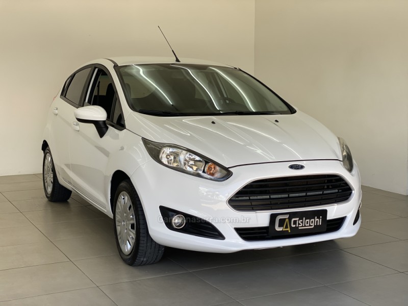 FIESTA 1.5 SE HATCH 16V FLEX 4P MANUAL - 2014 - CARLOS BARBOSA