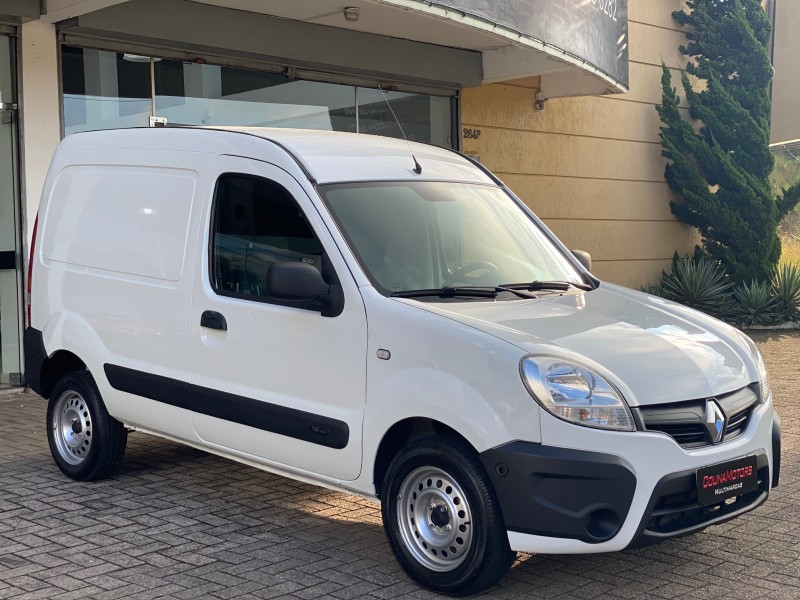 KANGOO 1.6 EXPRESS 16V FLEX 3P MANUAL - 2018 - CAXIAS DO SUL