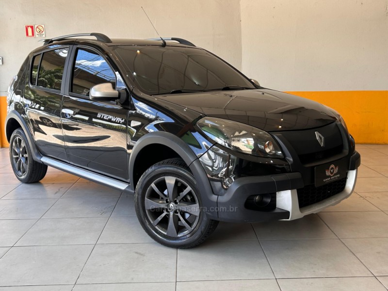 SANDERO 1.6 STEPWAY 16V FLEX 4P MANUAL - 2013 - SAPUCAIA DO SUL