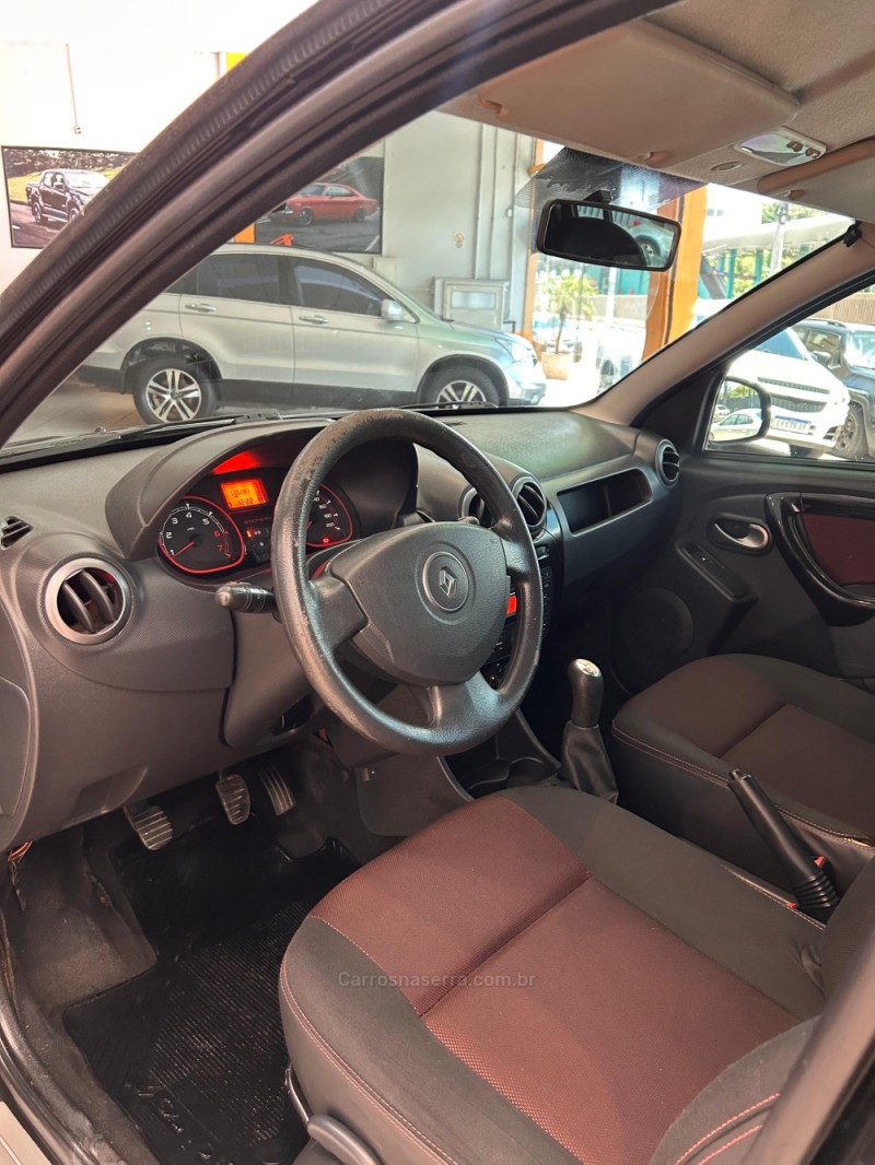 SANDERO 1.6 STEPWAY 16V FLEX 4P MANUAL - 2013 - SAPUCAIA DO SUL