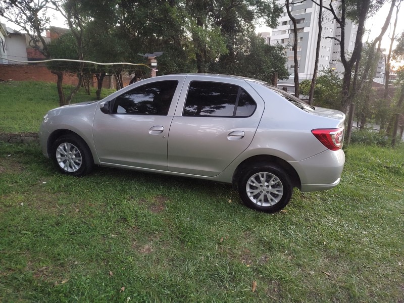 LOGAN 1.0 ZEN 12V FLEX 4P MANUAL - 2022 - CAXIAS DO SUL