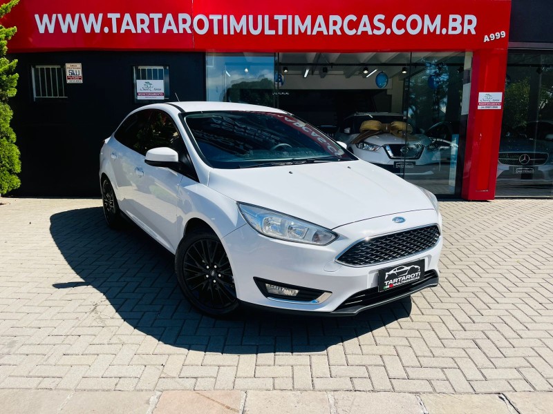 focus 2.0 se fastback 16v flex 4p automatico 2016 caxias do sul