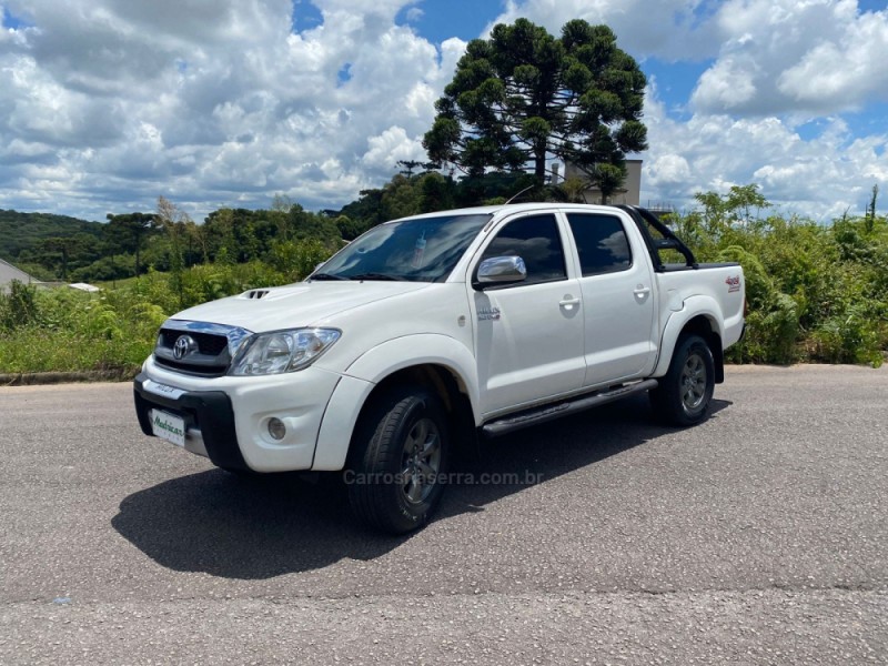 hilux 3.0 sr 4x4 cd 16v turbo intercooler diesel 4p manual 2011 flores da cunha