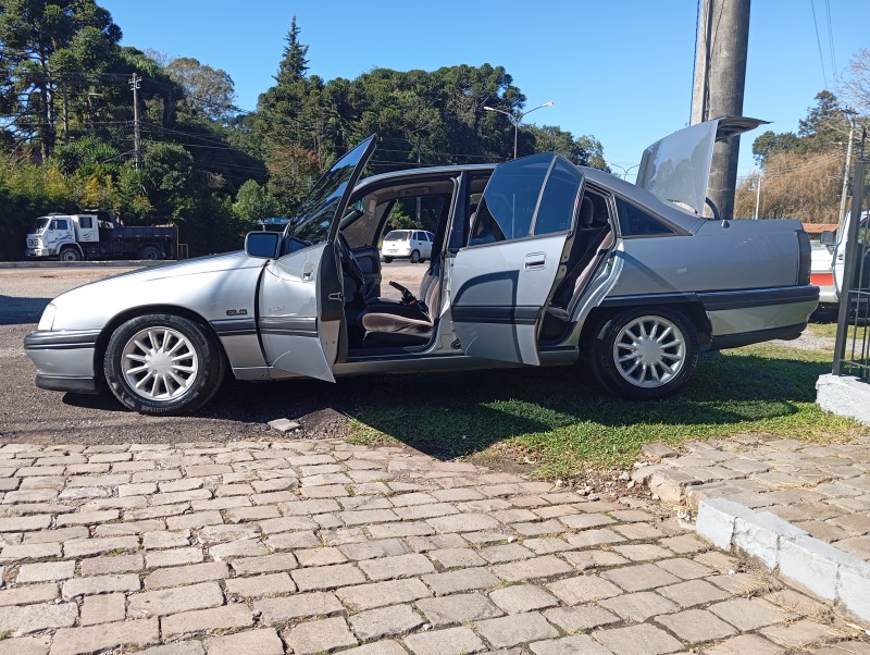 OMEGA 2.2 MPFI GLS 8V GASOLINA 4P MANUAL - 1997 - CAXIAS DO SUL