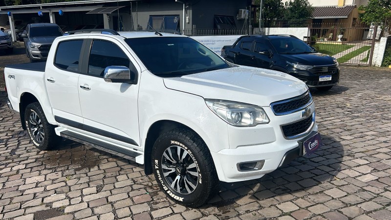 S10 2.8 LTZ 4X4 CD TURBO DIESEL 4P AUTOMÁTICO - 2014 - FARROUPILHA