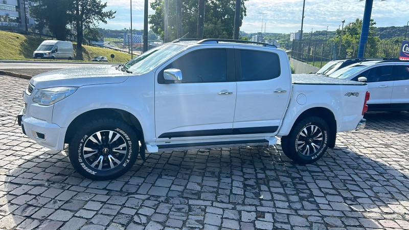 S10 2.8 LTZ 4X4 CD TURBO DIESEL 4P AUTOMÁTICO - 2014 - FARROUPILHA