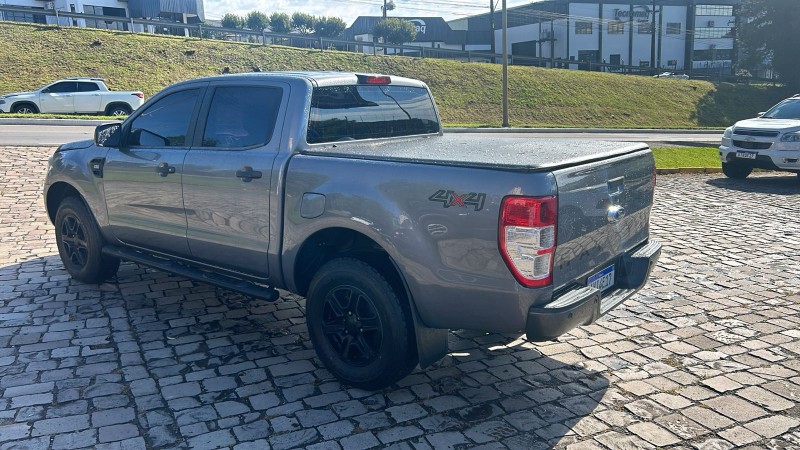 RANGER 2.2 XLS 4X4 CD 16V DIESEL 4P AUTOMÁTICO - 2018 - FARROUPILHA