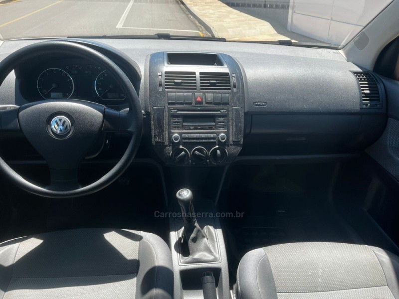 POLO 1.6 MI 8V FLEX 4P MANUAL - 2012 - PASSO FUNDO