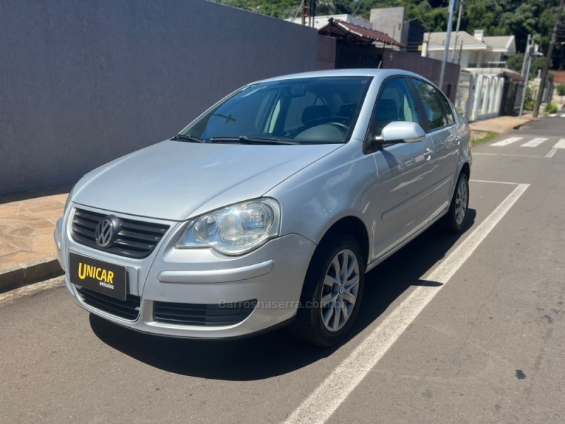 POLO 1.6 MI 8V FLEX 4P MANUAL