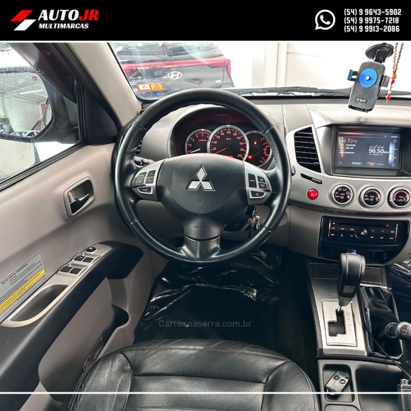 L200 TRITON 3.2 HPE 4X4 CD 16V TURBO INTERCOOLER DIESEL 4P AUTOMÁTICO - 2015 - VACARIA