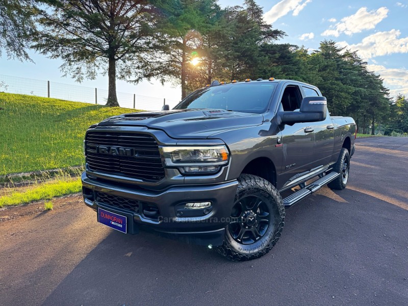 3500 LARAMIE 6.7 CD 4X4 TURBO DIESEL 4P AUTOMÁTICO