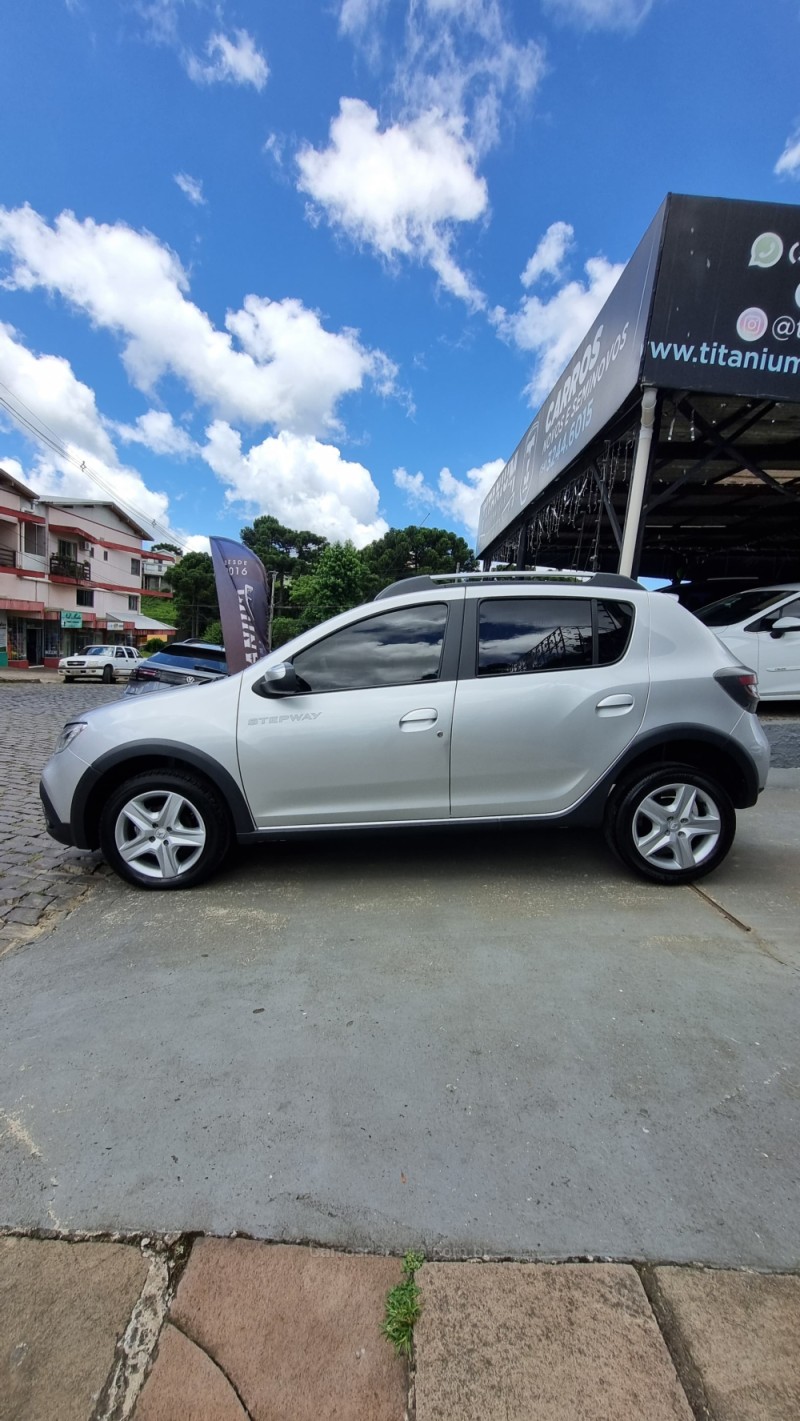 SANDERO 1.6 STEPWAY 16V FLEX 4P MANUAL - 2019 - SãO FRANCISCO DE PAULA