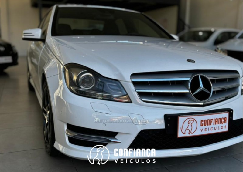 C 250 2.0 CGI SPORT TURBO 16V GASOLINA 4P AUTOMÁTICO - 2014 - BENTO GONçALVES