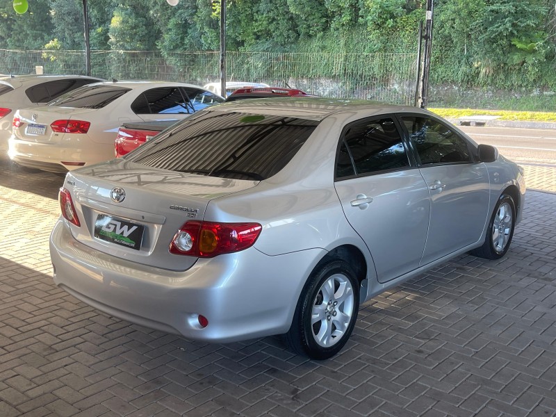 COROLLA 1.8 GLI 16V FLEX 4P MANUAL - 2010 - CAXIAS DO SUL