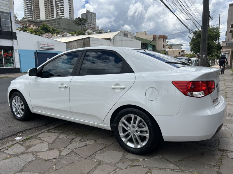 CERATO 1.6 EX3 SEDAN 16V GASOLINA 4P AUTOMÁTICO - 2011 - CAXIAS DO SUL