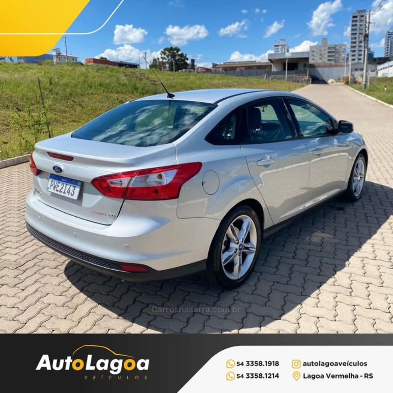 FOCUS 2.0 SE PLUS 16V FLEX 4P AUTOMÁTICO - 2015 - LAGOA VERMELHA