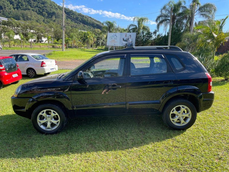 TUCSON 2.0 MPFI GLS 16V 143CV 2WD GASOLINA 4P AUTOMÁTICO - 2014 - BOM PRINCíPIO