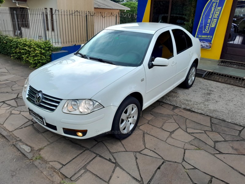 bora 2.0 mi 8v flex 4p automatico 2009 nova prata