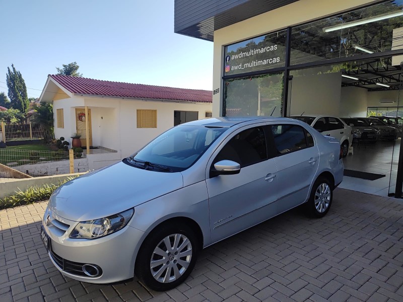 VOYAGE 1.6 MI COMFORTLINE 8V FLEX 4P MANUAL - 2012 - LAJEADO