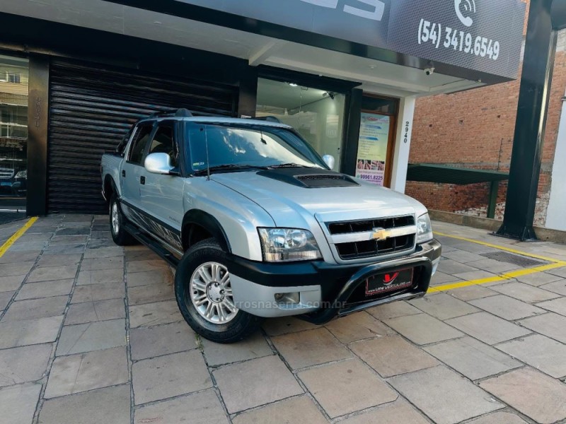 S10 2.4 ADVANTAGE 4X2 CD 8V FLEX 4P MANUAL - 2009 - CAXIAS DO SUL