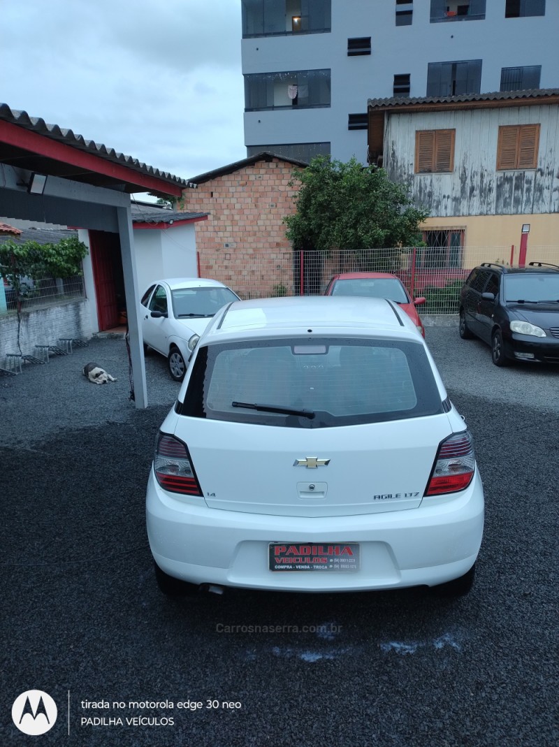 AGILE 1.4 MPFI LTZ 8V FLEX 4P MANUAL - 2013 - SOMBRIO