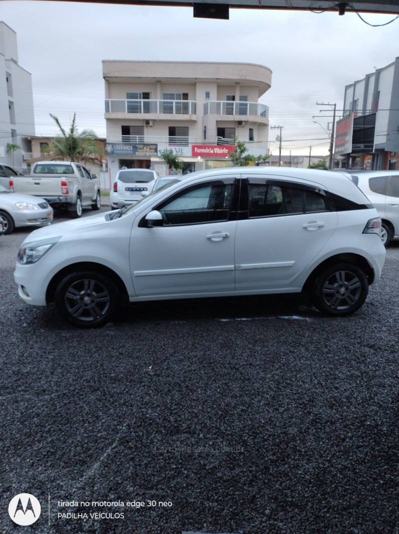 AGILE 1.4 MPFI LTZ 8V FLEX 4P MANUAL - 2013 - SOMBRIO